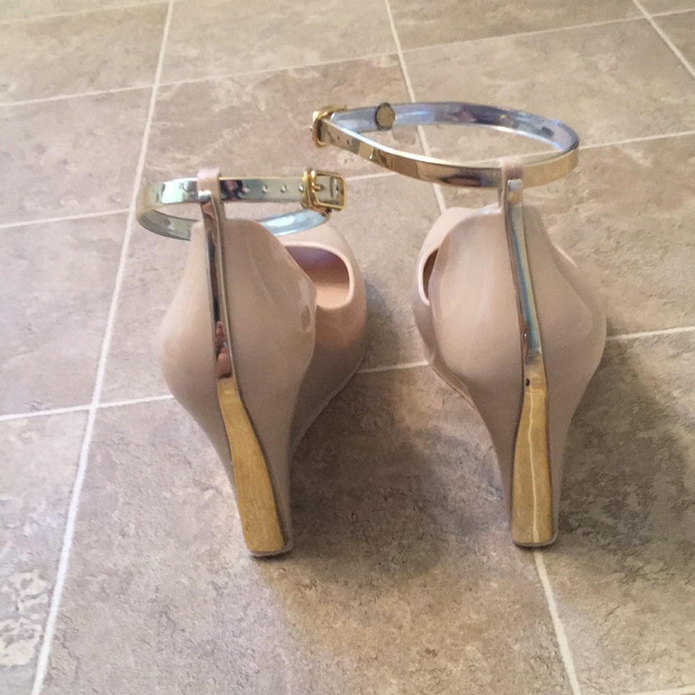 Wedges - Picture 3 of 3